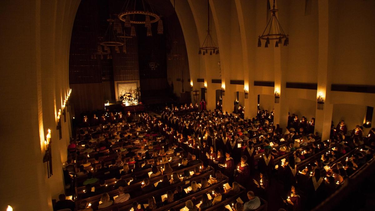Candle light service in Parker Chapel